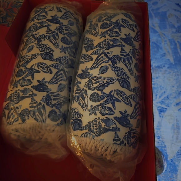 Two! Lilly Pulitzer Beach / Bolster Pillow - Picture 5 of 5